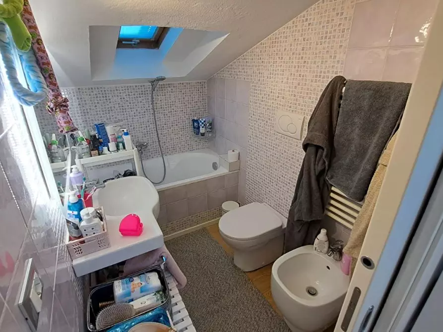 Immagine 22 di Villa in vendita  a Cecina