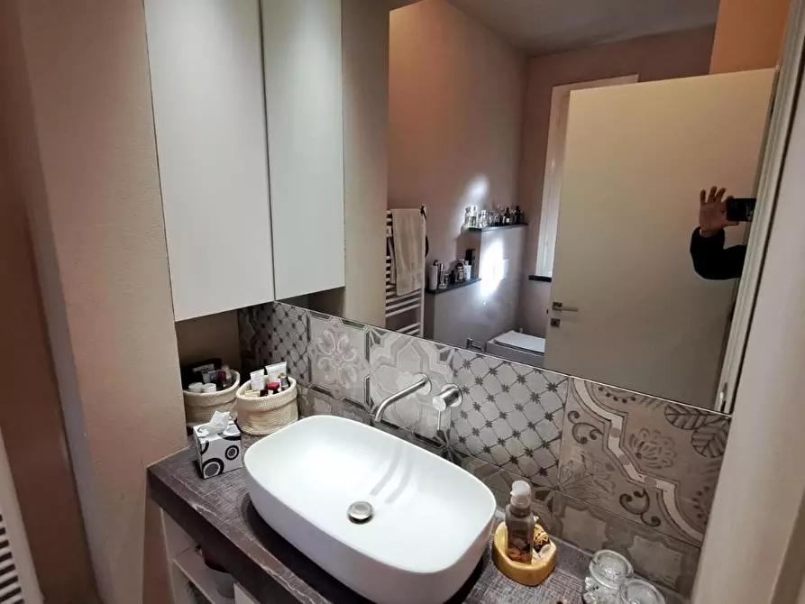 Immagine 17 di Villa in vendita  a Cecina