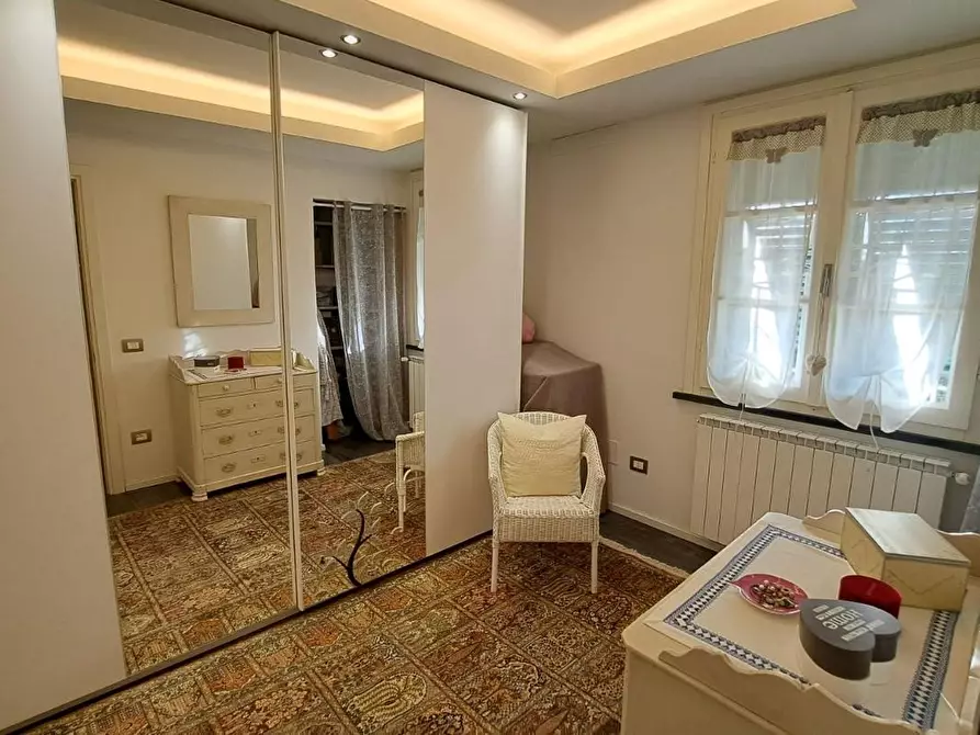 Immagine 15 di Villa in vendita  a Cecina