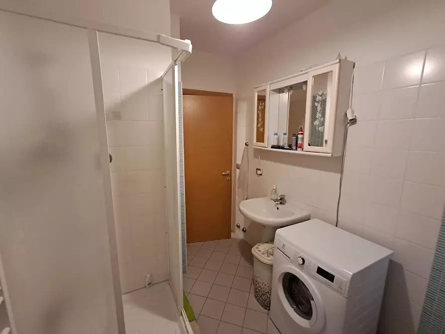 Immagine 2 di Appartamento in vendita  a Pontedera