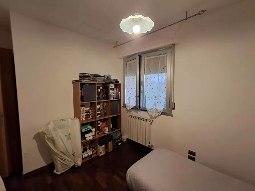 Immagine 19 di Appartamento in vendita  a Pontedera