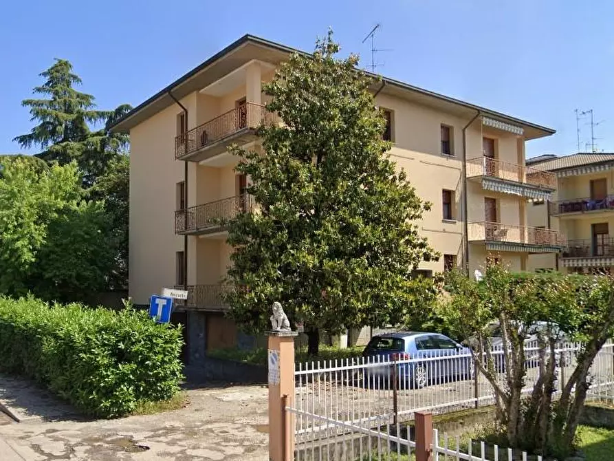 Immagine 1 di Appartamento in vendita  a Voghera