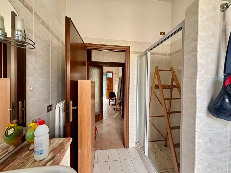 Immagine 13 di Villa in vendita  a Capannoli