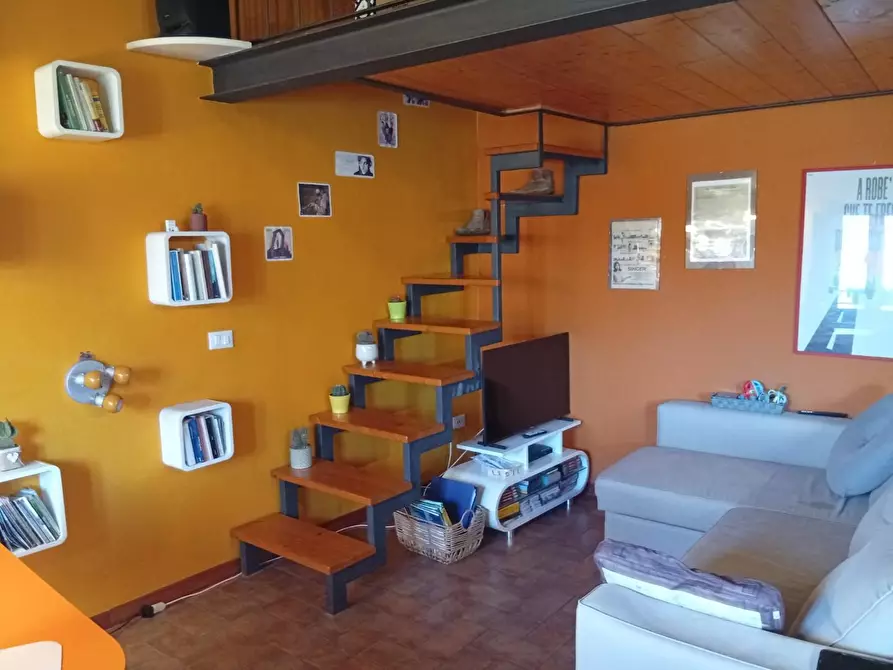 Immagine 12 di Appartamento in vendita  a Pisa