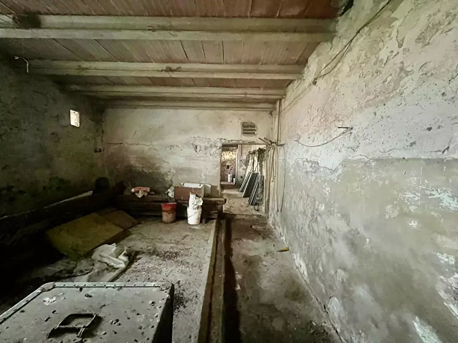 Immagine 10 di Rustico / casale in vendita  a San Giuliano Terme