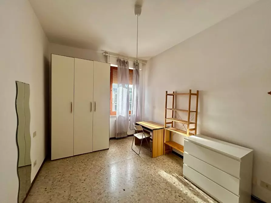 Immagine 6 di Appartamento in vendita  a Siena