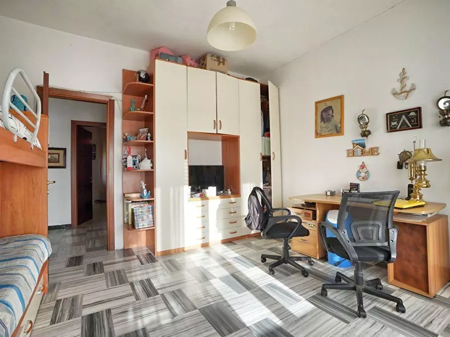 Immagine 22 di Appartamento in vendita  a Massa