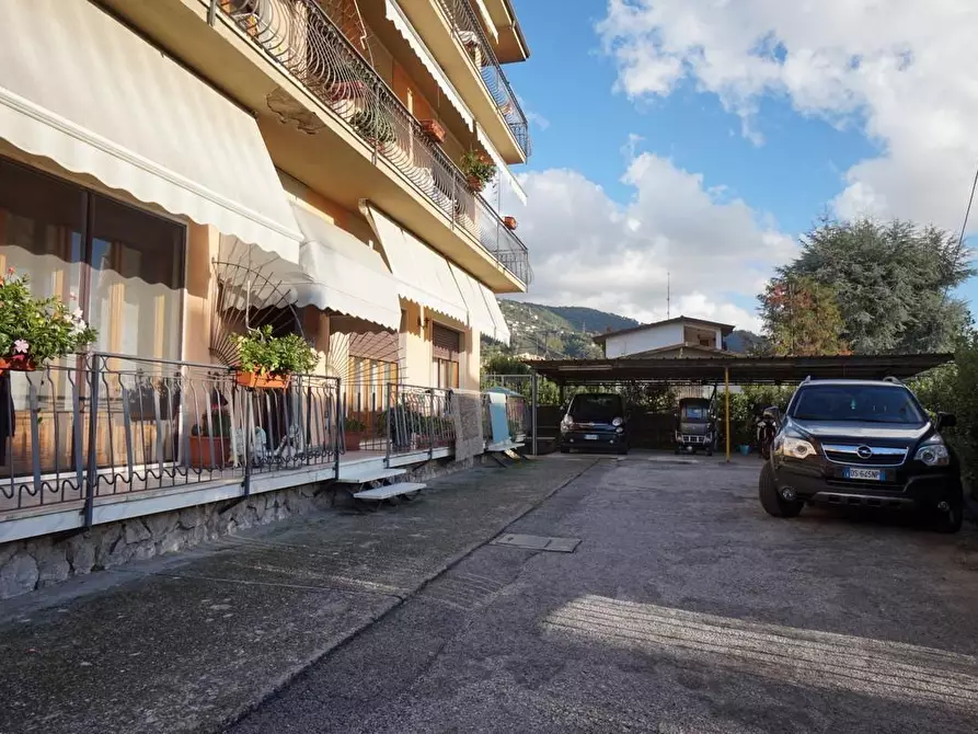 Immagine 29 di Appartamento in vendita  a Massa