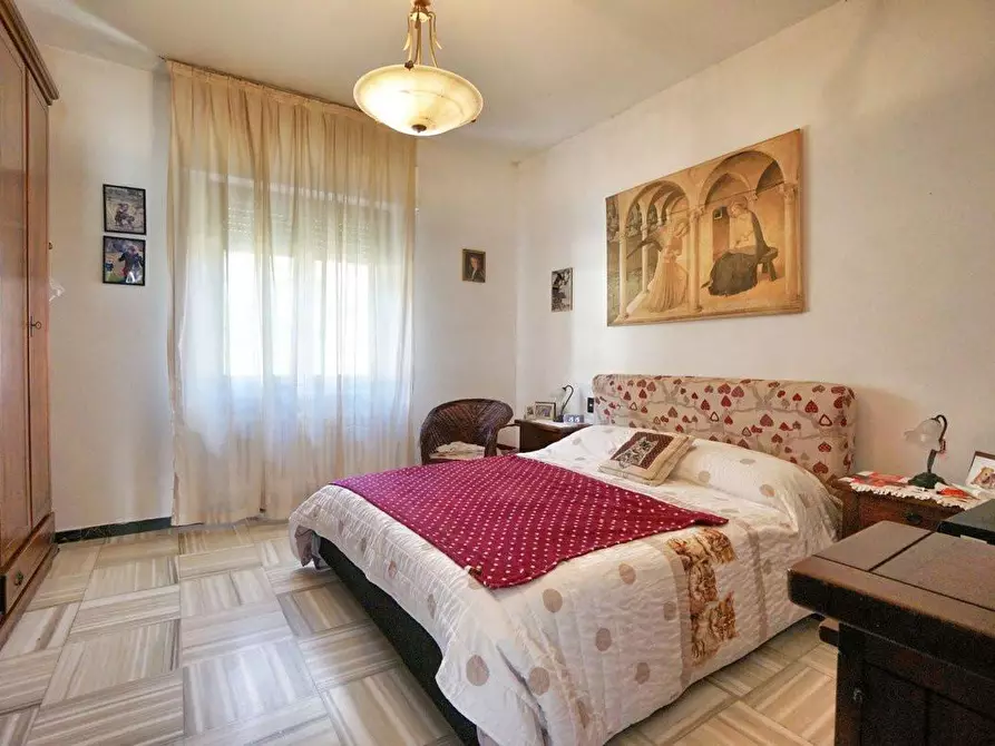 Immagine 17 di Appartamento in vendita  a Massa