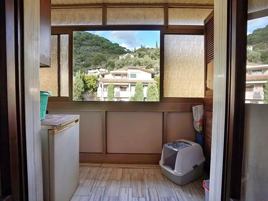 Immagine 12 di Appartamento in vendita  a Massa