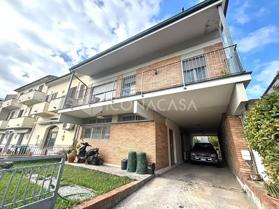 Immagine 1 di Appartamento in vendita  a Ponsacco