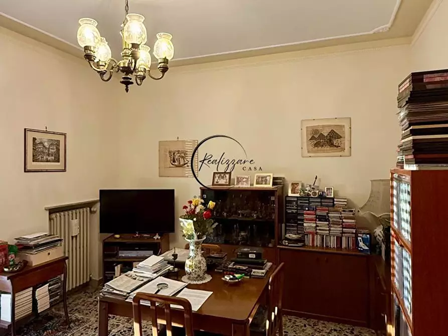 Immagine 14 di Appartamento in vendita  a Reggio Nell'emilia