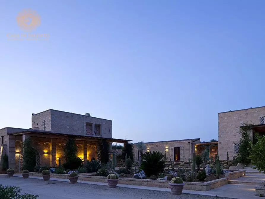 Immagine 35 di Villa in vendita  a Ruffano