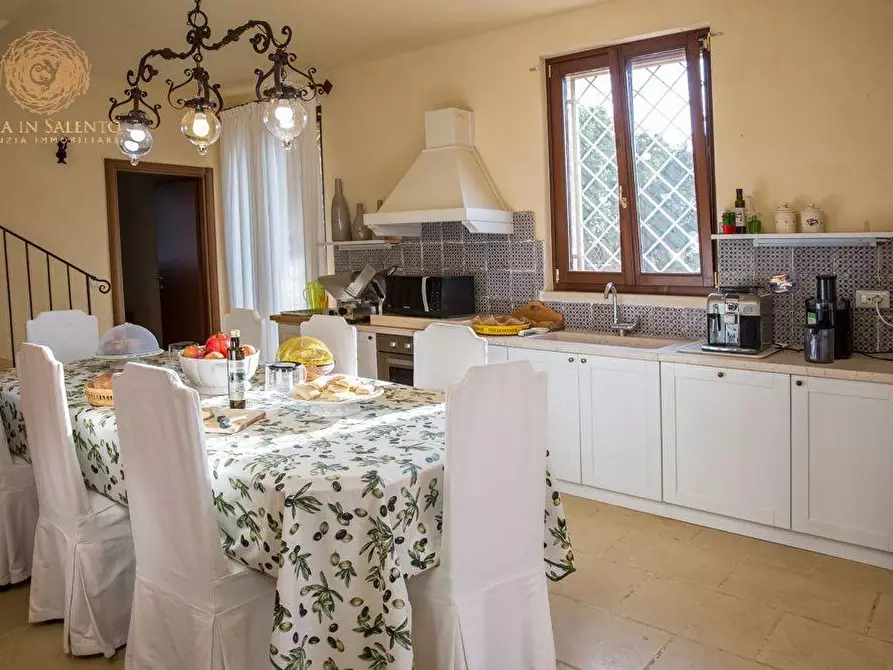 Immagine 15 di Villa in vendita  a Ruffano