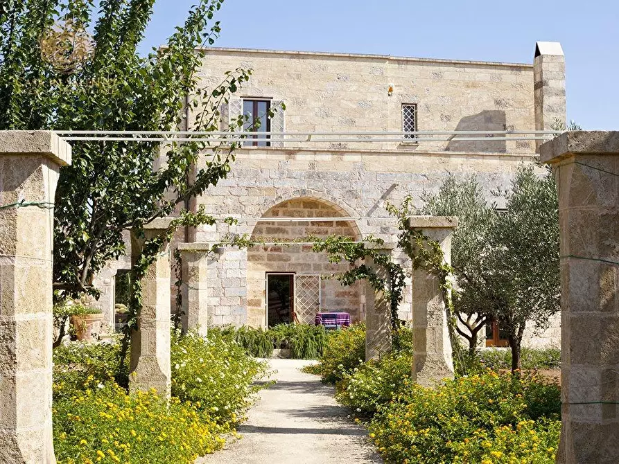 Immagine 32 di Villa in vendita  a Ruffano