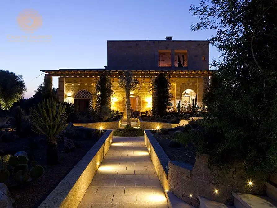 Immagine 2 di Villa in vendita  a Ruffano