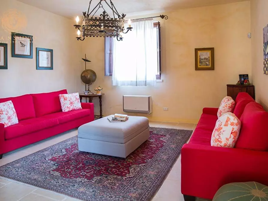 Immagine 18 di Villa in vendita  a Ruffano