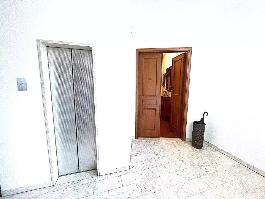 Immagine 35 di Appartamento in vendita  a Empoli