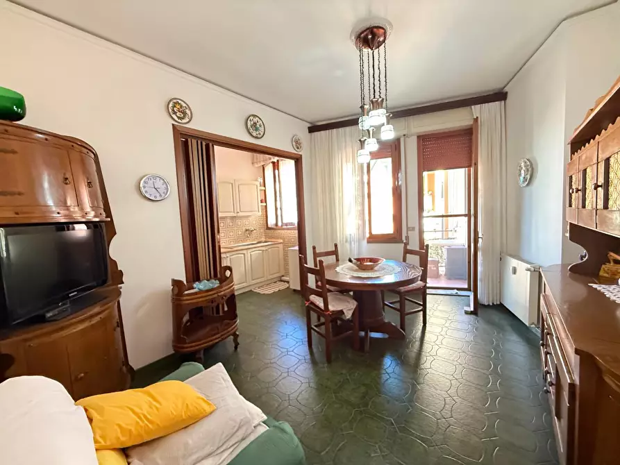 Immagine 16 di Appartamento in vendita  a Empoli