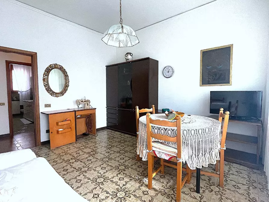 Immagine 21 di Appartamento in vendita  a Empoli