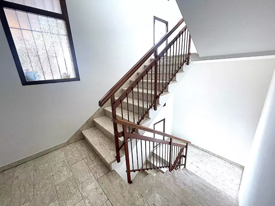 Immagine 37 di Appartamento in vendita  a Empoli