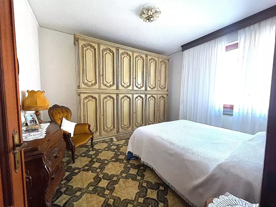 Immagine 27 di Appartamento in vendita  a Empoli