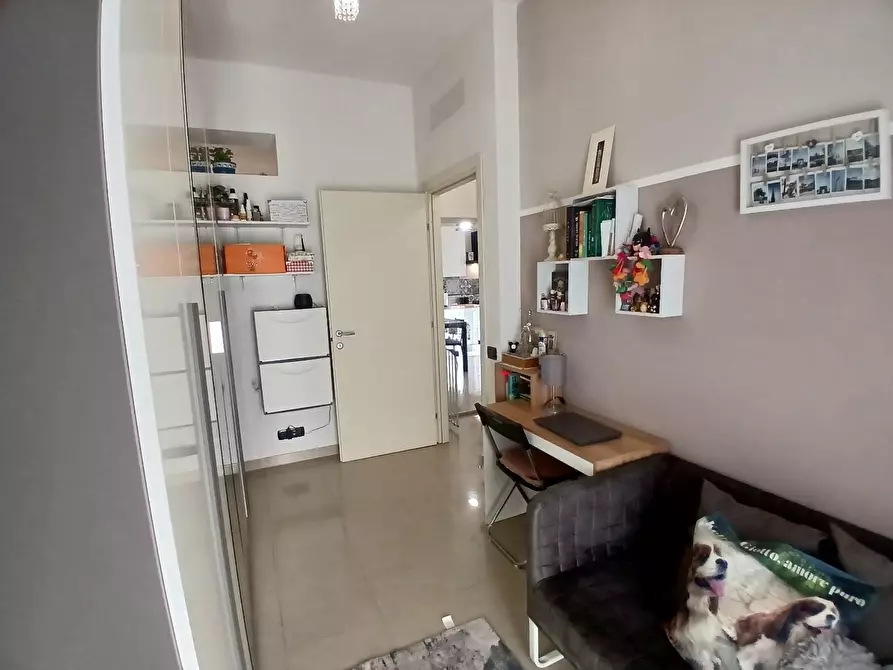 Immagine 22 di Appartamento in vendita  a Livorno