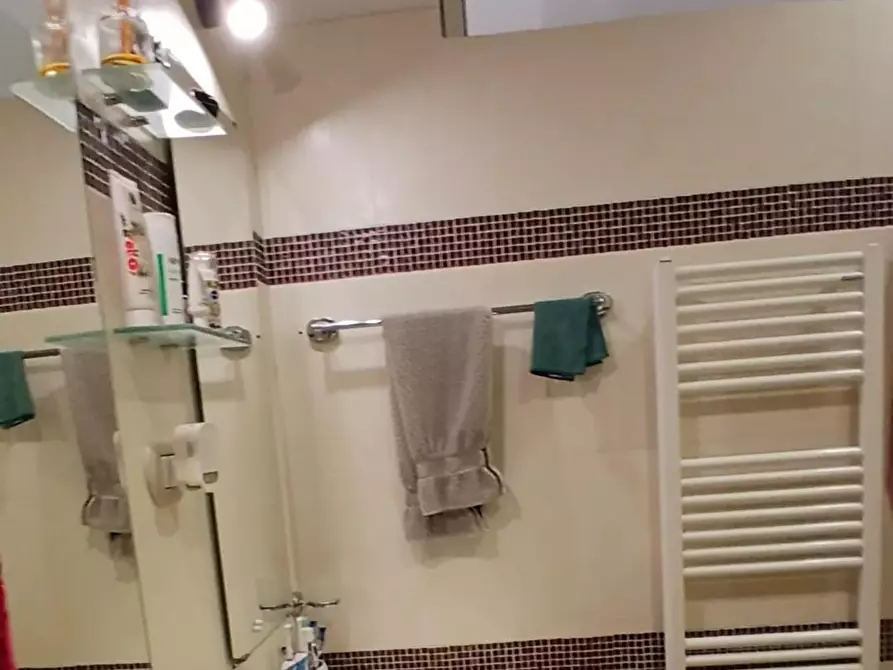 Immagine 26 di Appartamento in vendita  a Livorno