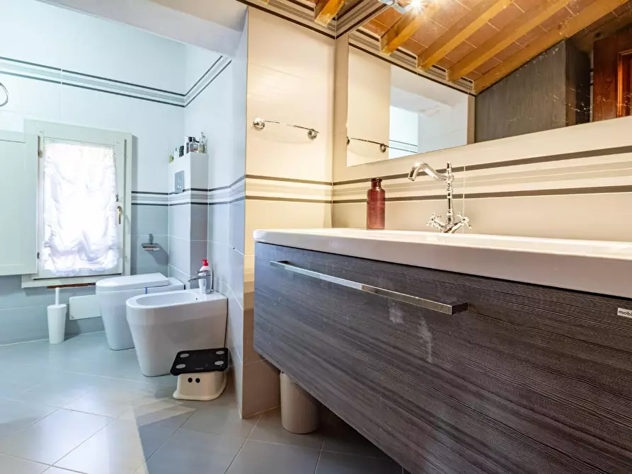 Immagine 7 di Appartamento in vendita  a San Giuliano Terme