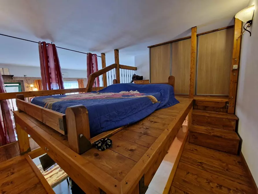 Immagine 7 di Loft/Open space in vendita  a Collesalvetti