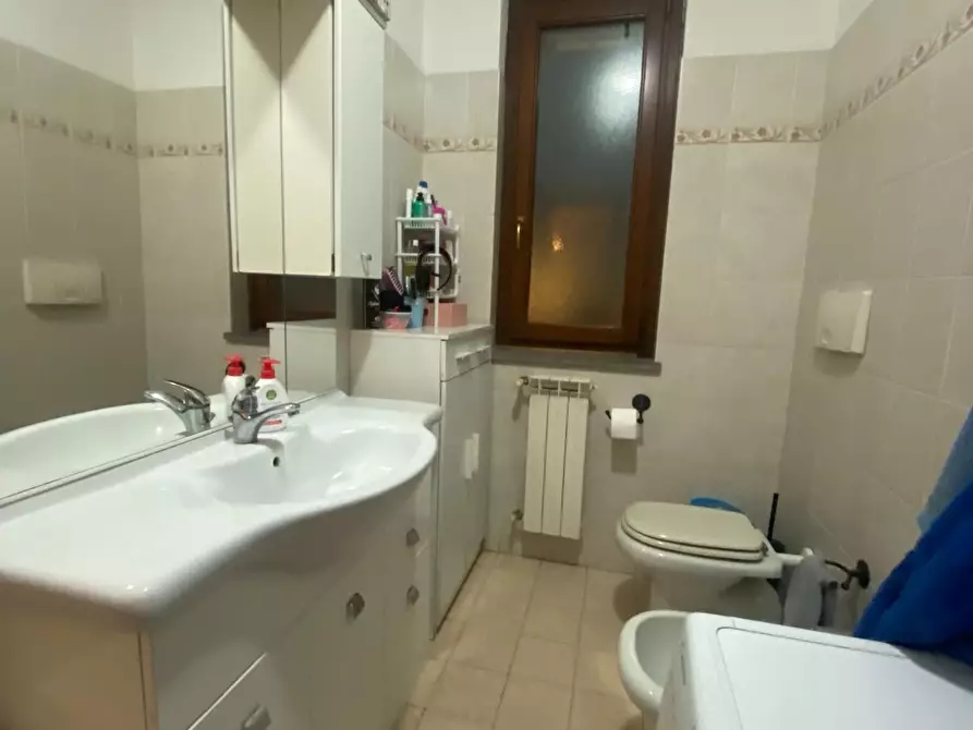 Immagine 23 di Appartamento in vendita  a Montelupo Fiorentino