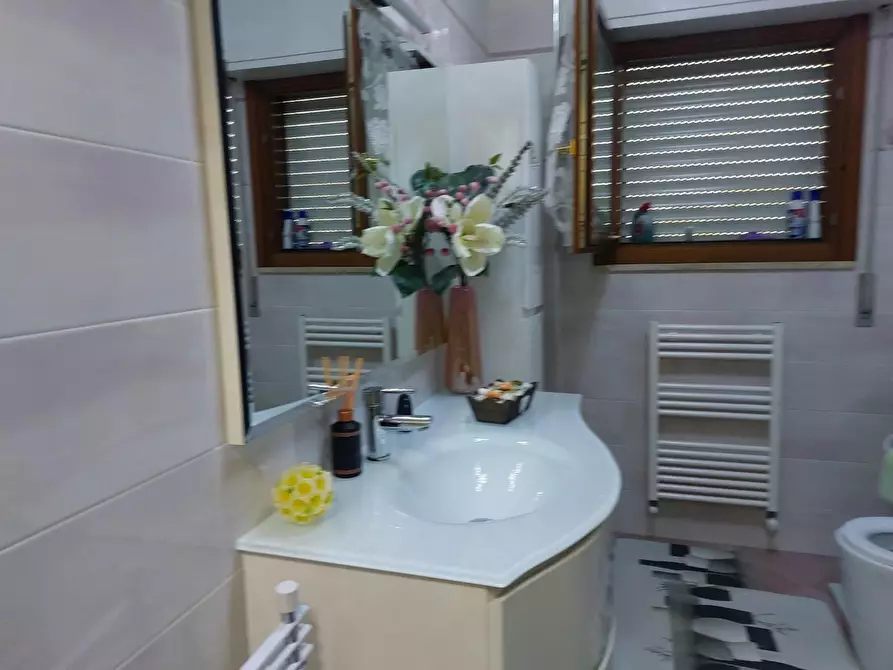 Immagine 15 di Villetta a schiera in vendita  a Santa Croce Sull'arno