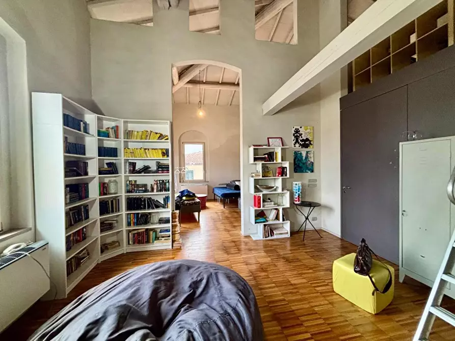 Immagine 2 di Loft/Open space in vendita  a San Miniato