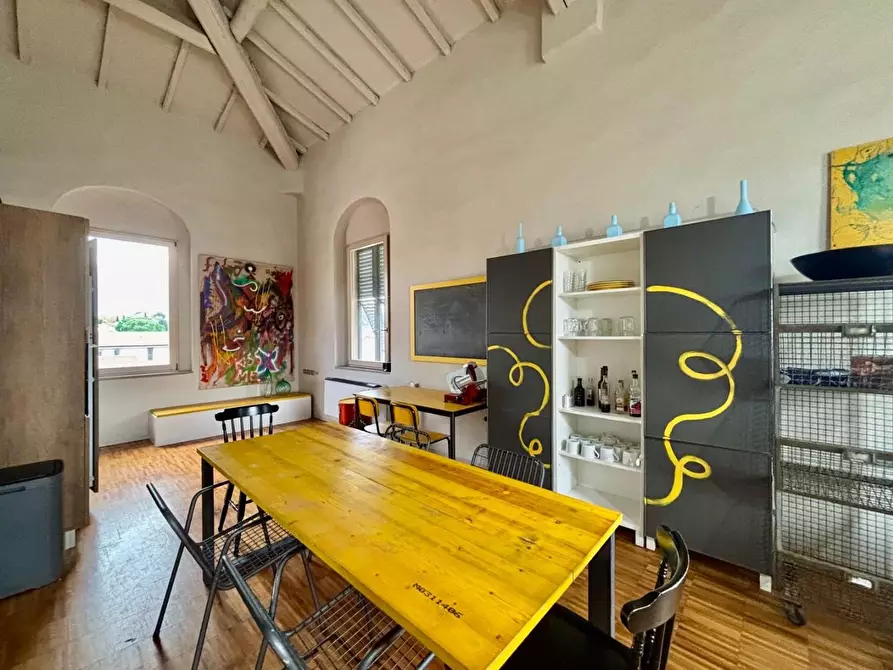 Immagine 11 di Loft/Open space in vendita  a San Miniato