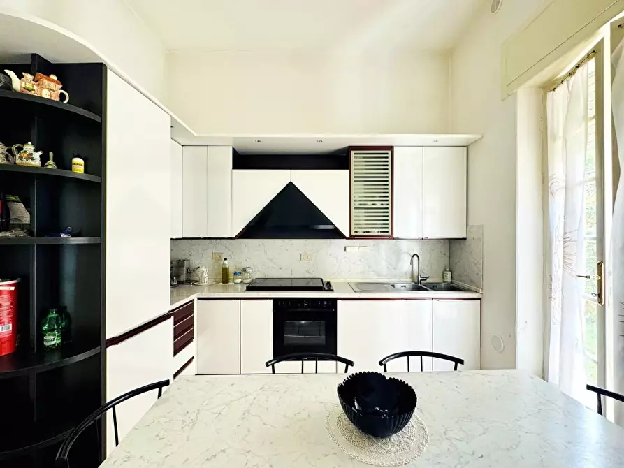 Immagine 16 di Casa indipendente in vendita  a Camaiore