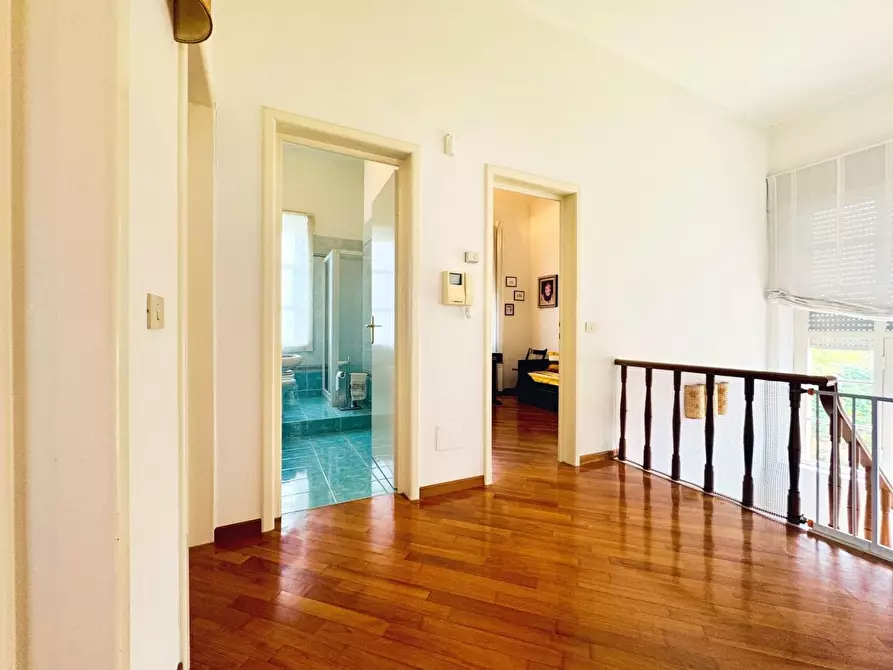 Immagine 31 di Casa indipendente in vendita  a Camaiore