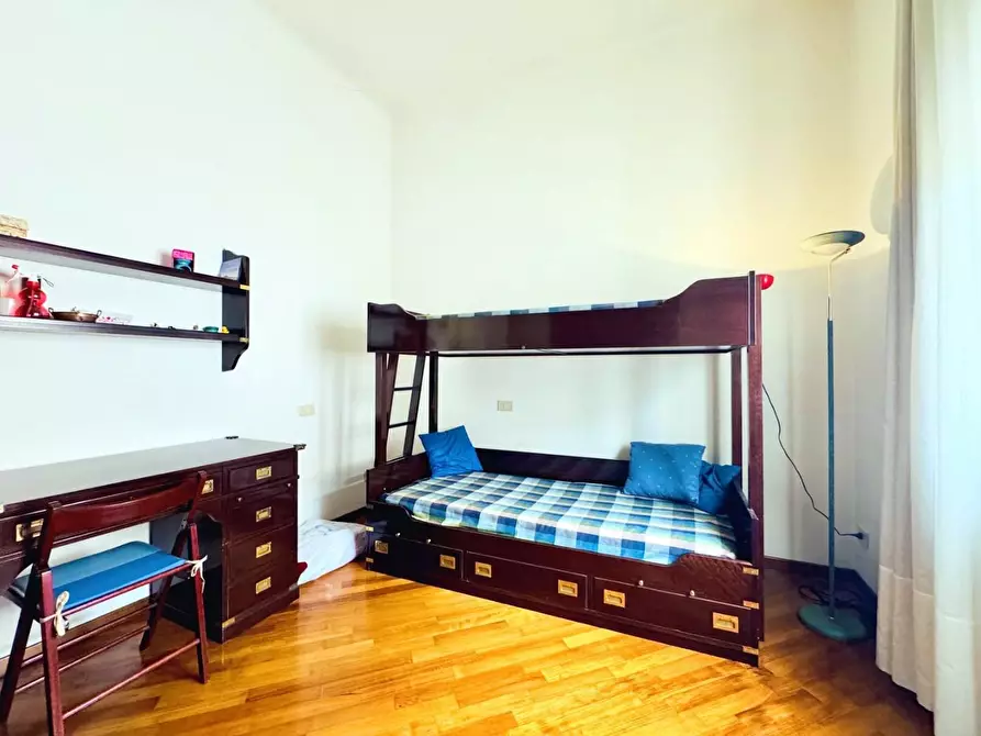 Immagine 33 di Casa indipendente in vendita  a Camaiore