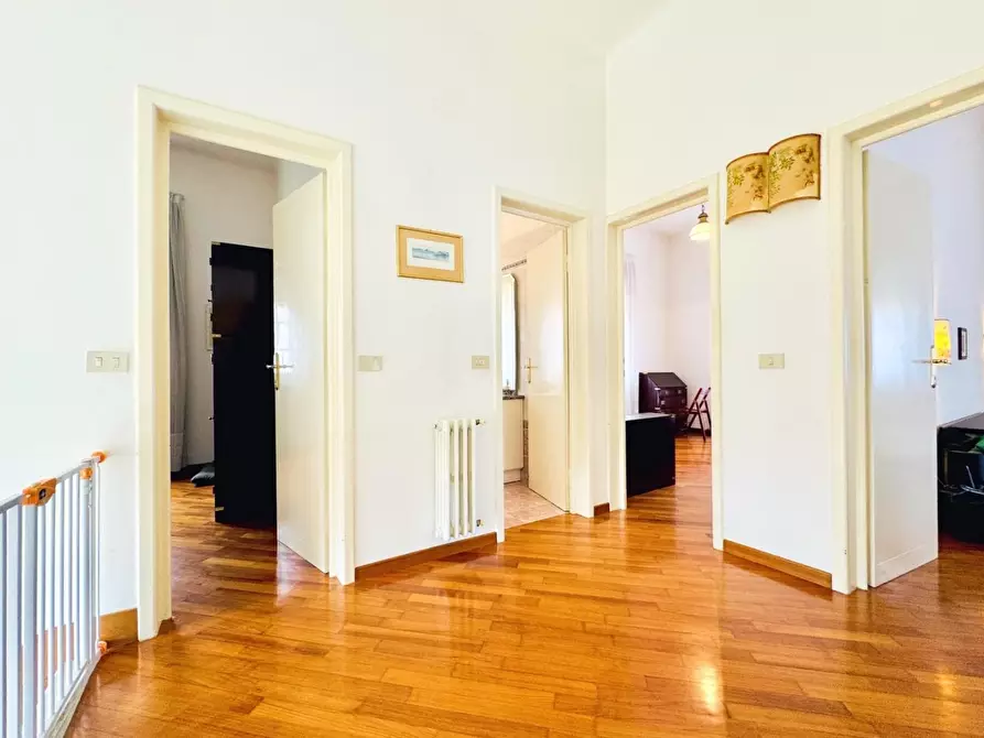 Immagine 23 di Casa indipendente in vendita  a Camaiore