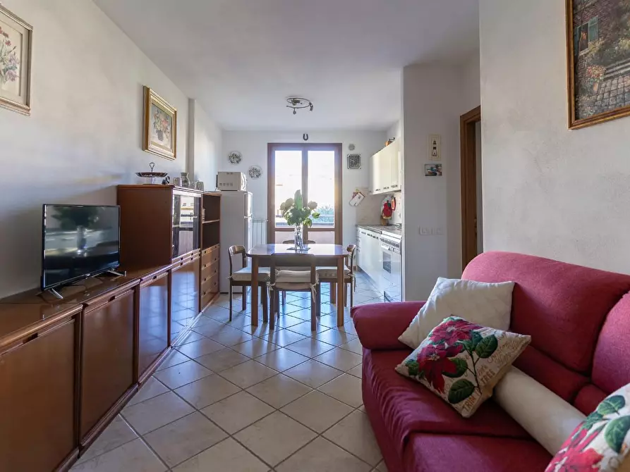 Immagine 9 di Appartamento in vendita  a Empoli