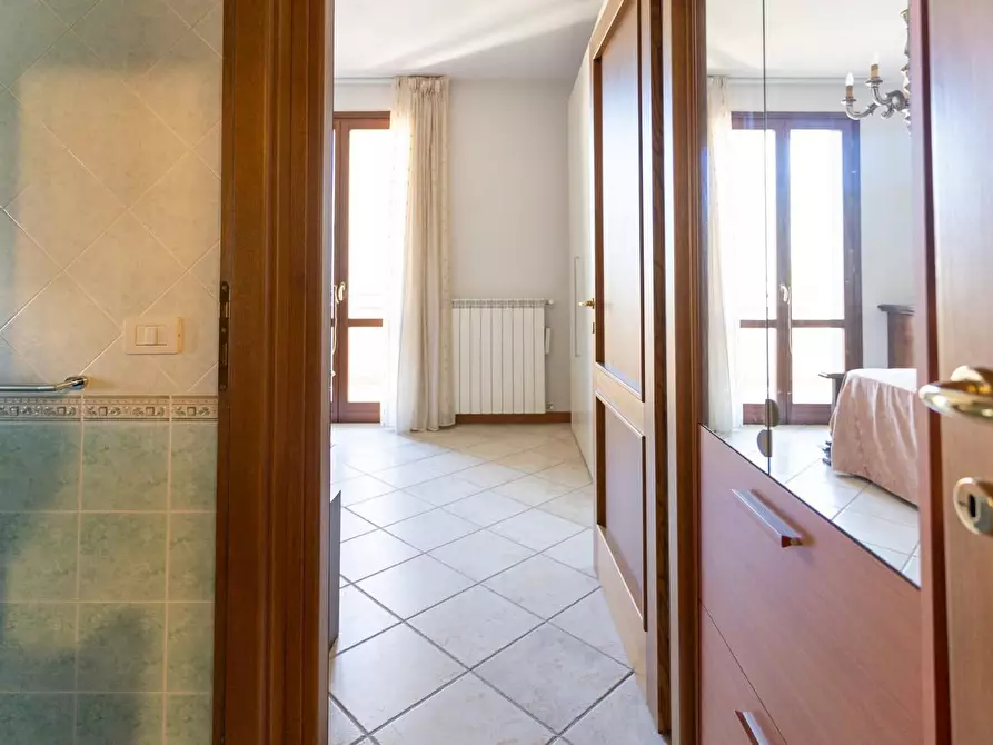 Immagine 24 di Appartamento in vendita  a Empoli