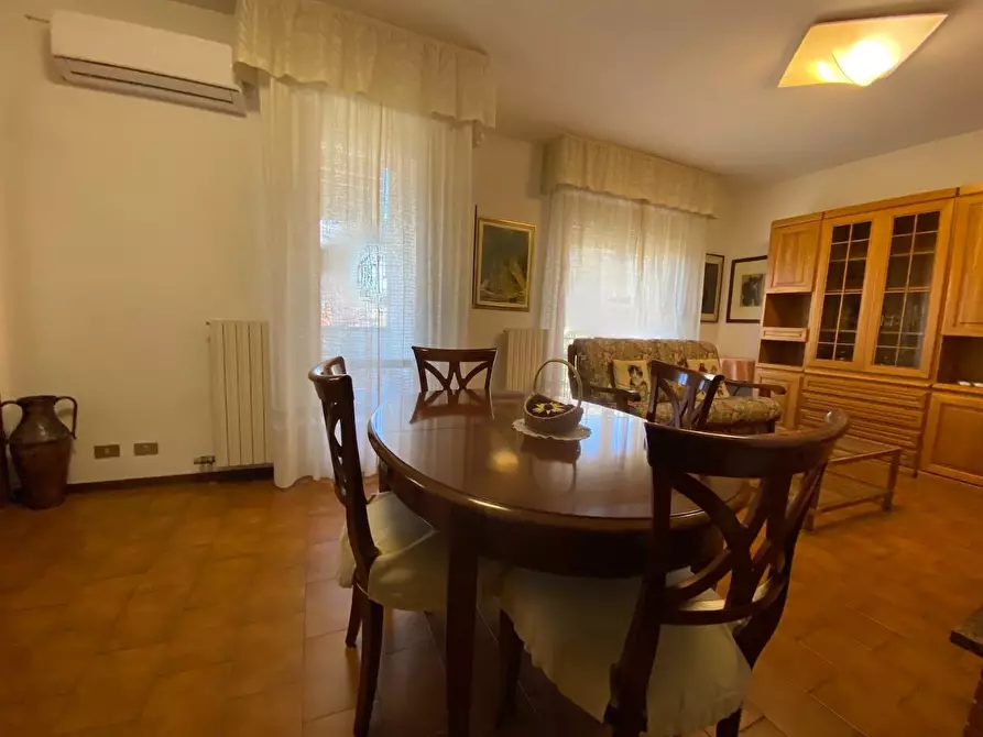 Immagine 9 di Appartamento in vendita  a Certaldo