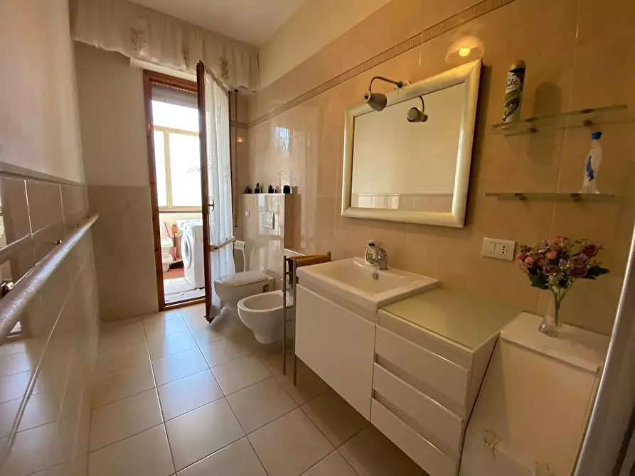 Immagine 31 di Appartamento in vendita  a Certaldo