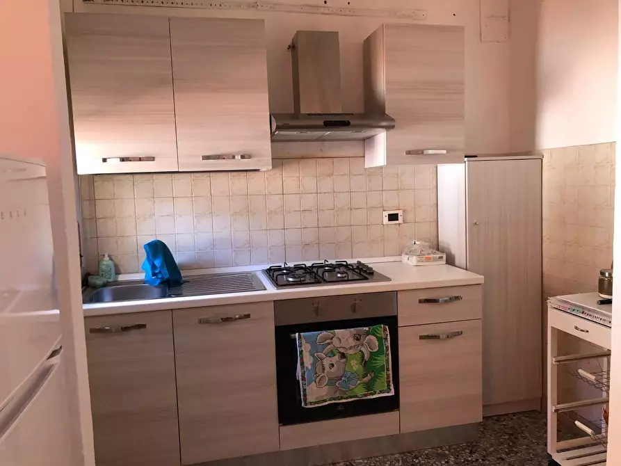 Immagine 1 di Appartamento in affitto  a Pontedera