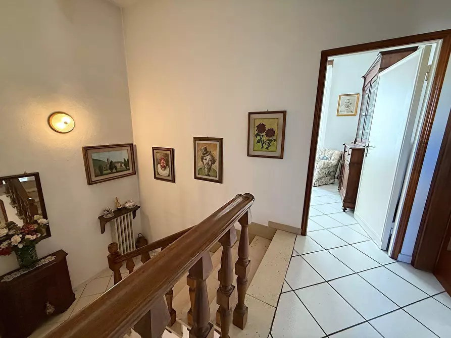 Immagine 8 di Appartamento in vendita  a Empoli