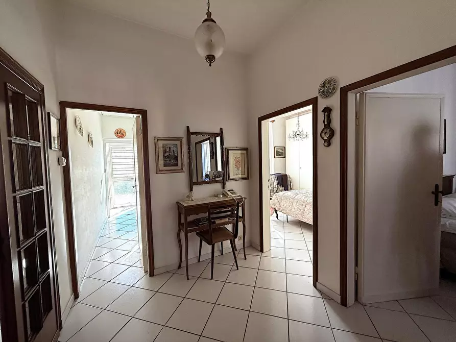 Immagine 12 di Appartamento in vendita  a Empoli