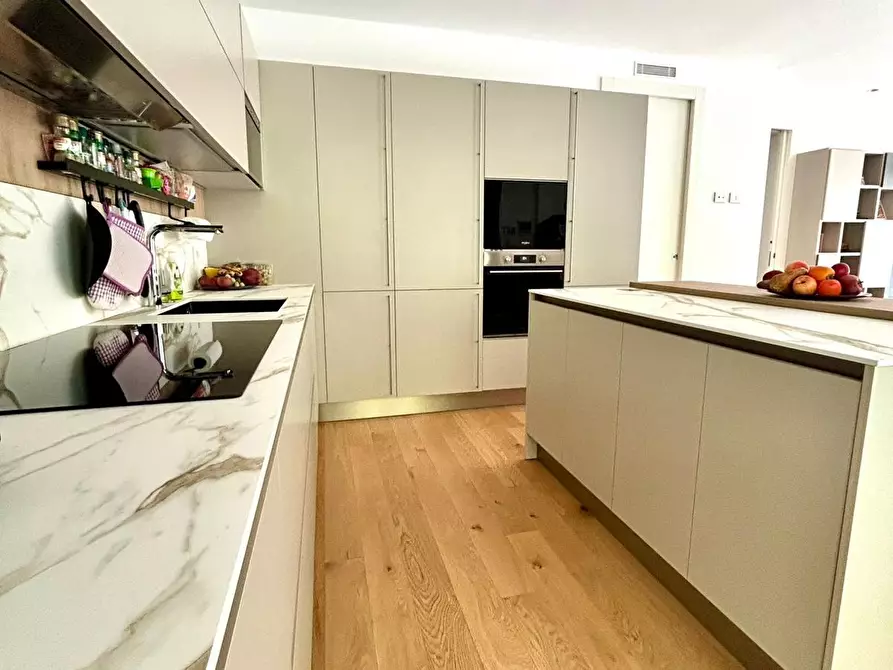 Immagine 6 di Appartamento in vendita  a Empoli