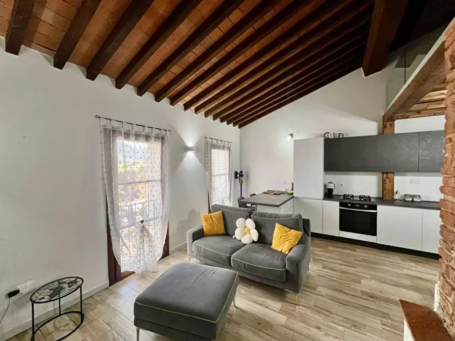 Immagine 9 di Appartamento in vendita  a San Giuliano Terme