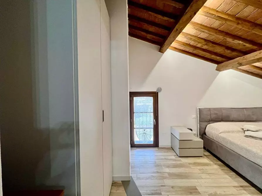 Immagine 21 di Appartamento in vendita  a San Giuliano Terme