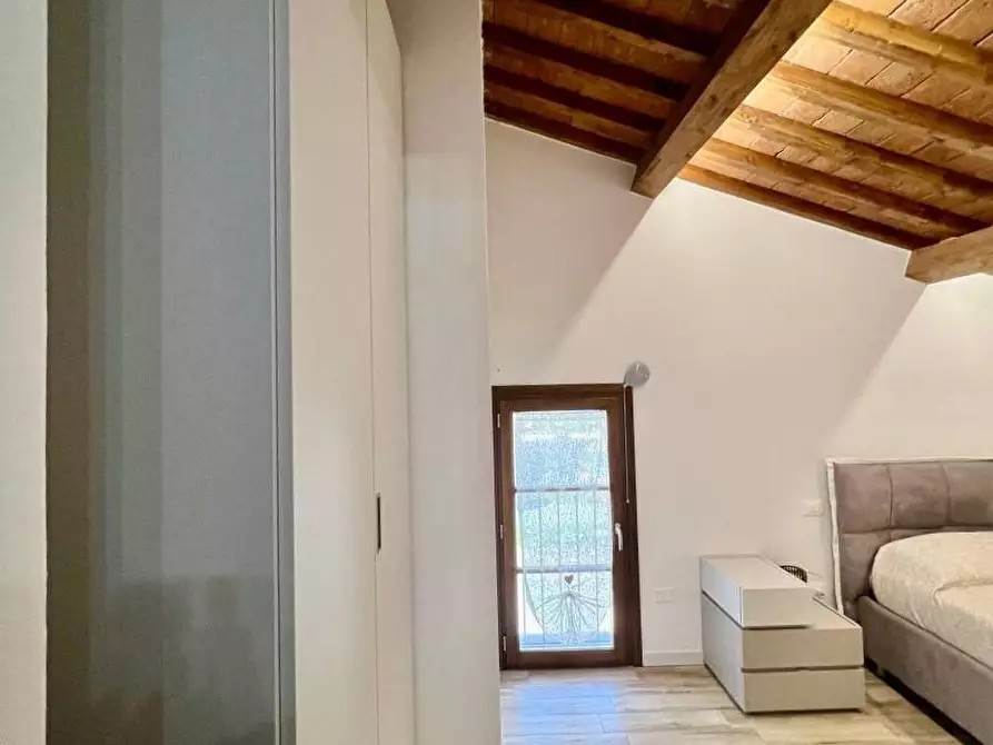 Immagine 22 di Appartamento in vendita  a San Giuliano Terme