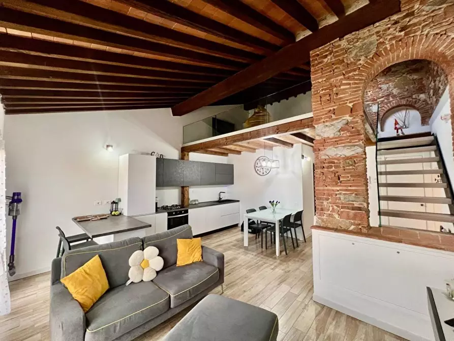 Immagine 8 di Appartamento in vendita  a San Giuliano Terme